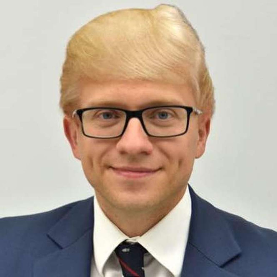 Trump w Polsce. Poseł Soboń aż zmienił fryzurę