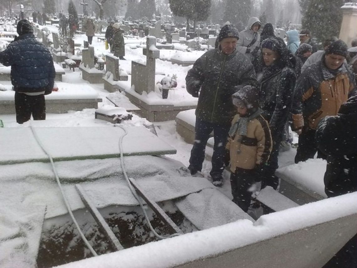 Trwa pogrzeb Magdy z Sosnowca