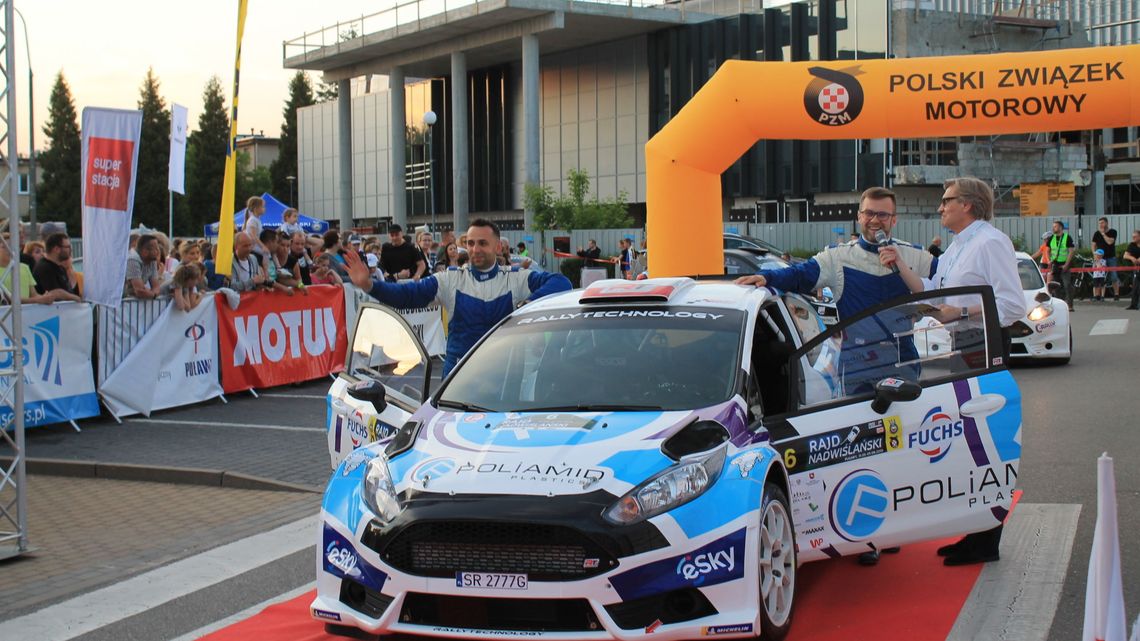 Trwa Rajd Nadwiślański, ceremonia otwarcia w Puławach [zdjęcia]