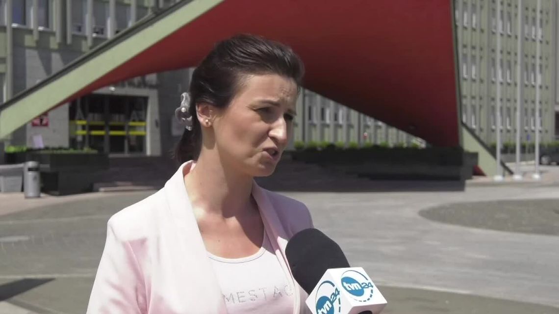 Trwają kontrole w DPS-ach w całej Polsce. "Składają się z kilku punktów" Trwają kontrole w DPS-ach w całej Polsce. "Składają się z kilku punktów"