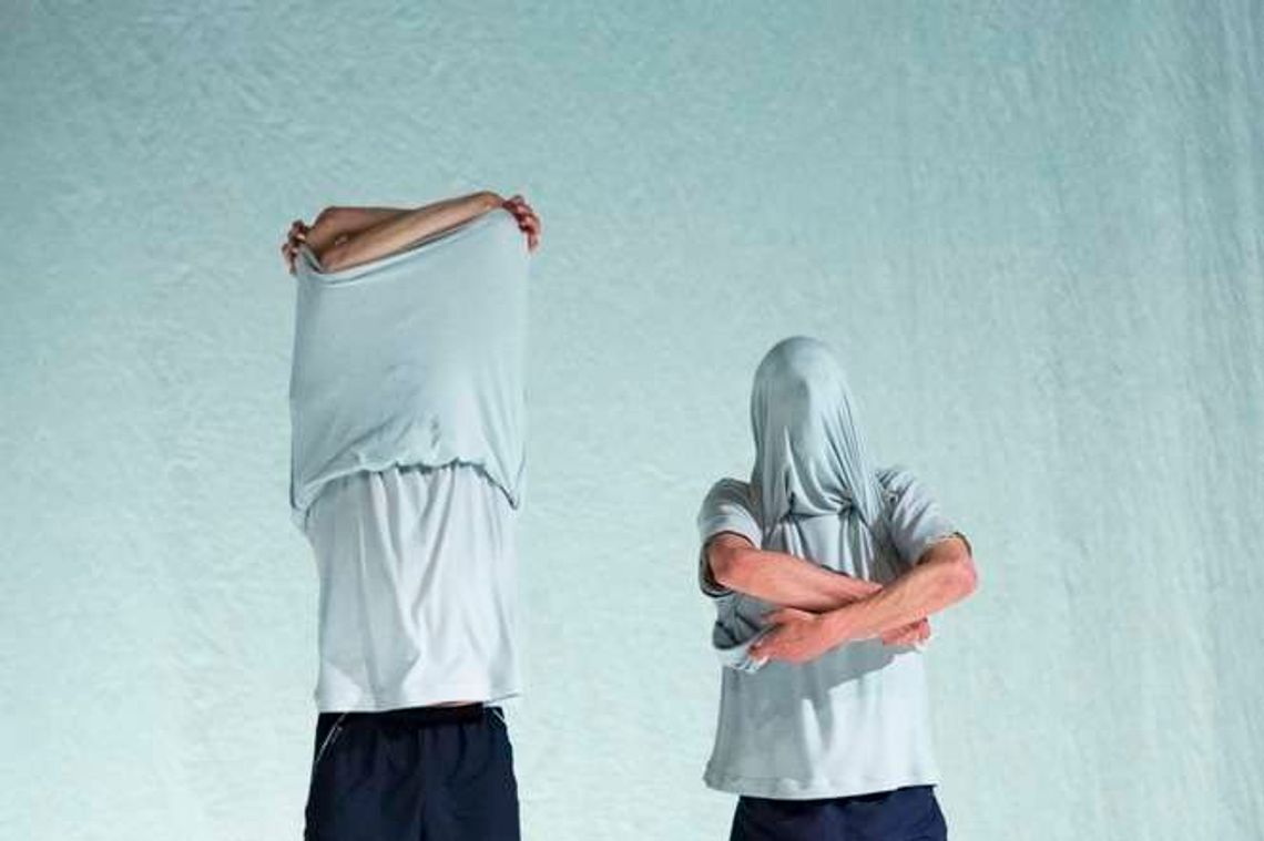 Trwają Międzynarodowe Spotkania Teatrów Tańca. O skakaniu, nalewaniu i klaskaniu