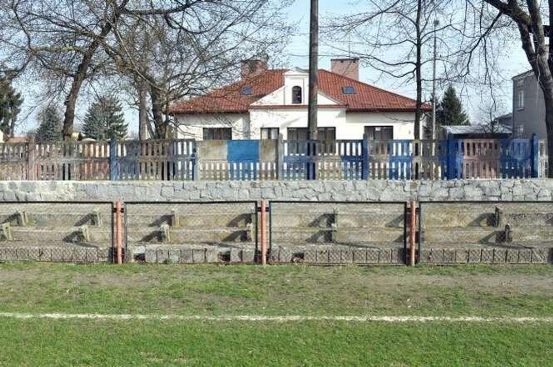 Trybuna kontra zbiornik. Trwa głosowanie Trybuna kontra zbiornik. Trwa głosowanie