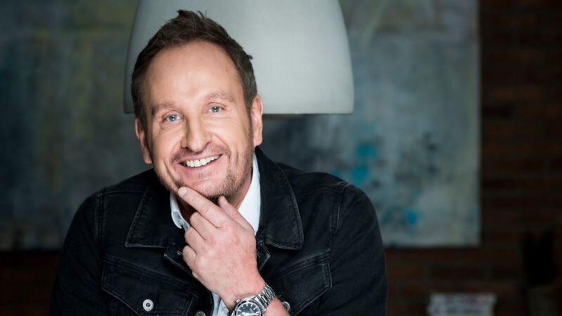 Trzeba być sobą i nie bać się okazywać emocji. Rozmowa z Markiem Kościkiewiczem