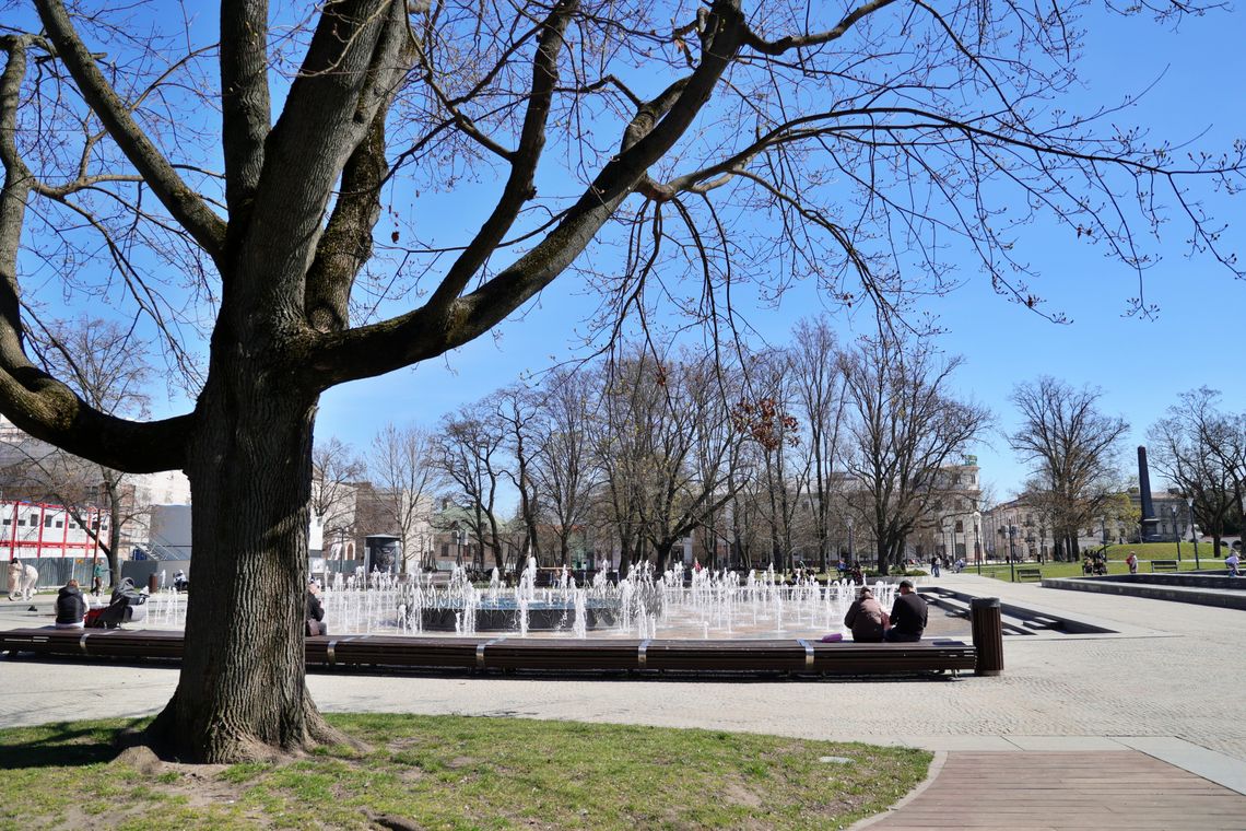 Trzeba ruszyć się od stołu. Świąteczny spacer po mieście