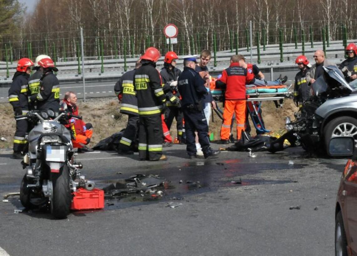 Trzech motocyklistów zginęło w wypadku pod Bydgoszczą [zdjęcia]