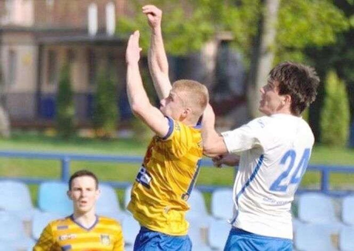 Trzecioligowcy walczą o licencje