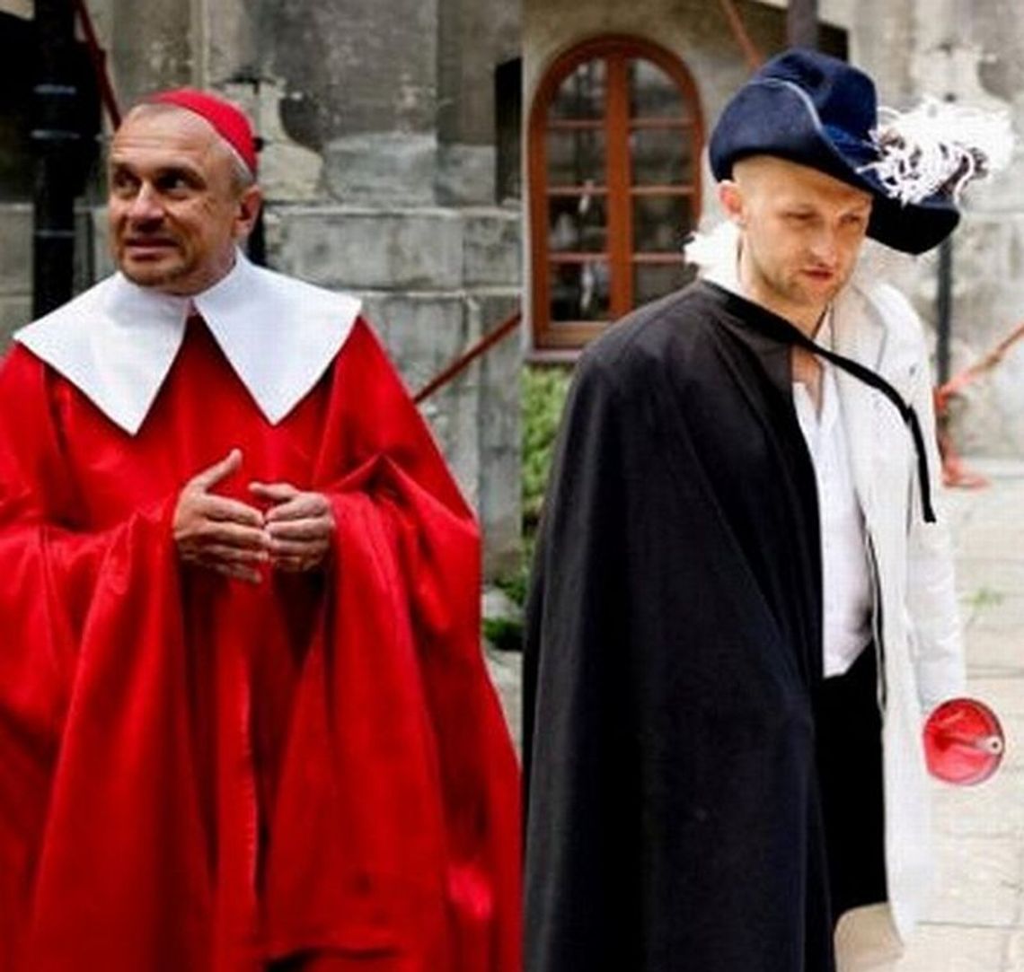 Trzej muszkieterowie wracają na scenę