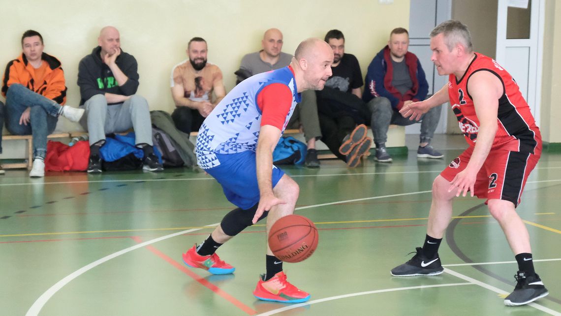 Trzy drużyny na czele rozgrywek Pod Koszami Dziennika Wschodniego Trzy drużyny na czele rozgrywek Pod Koszami Dziennika Wschodniego