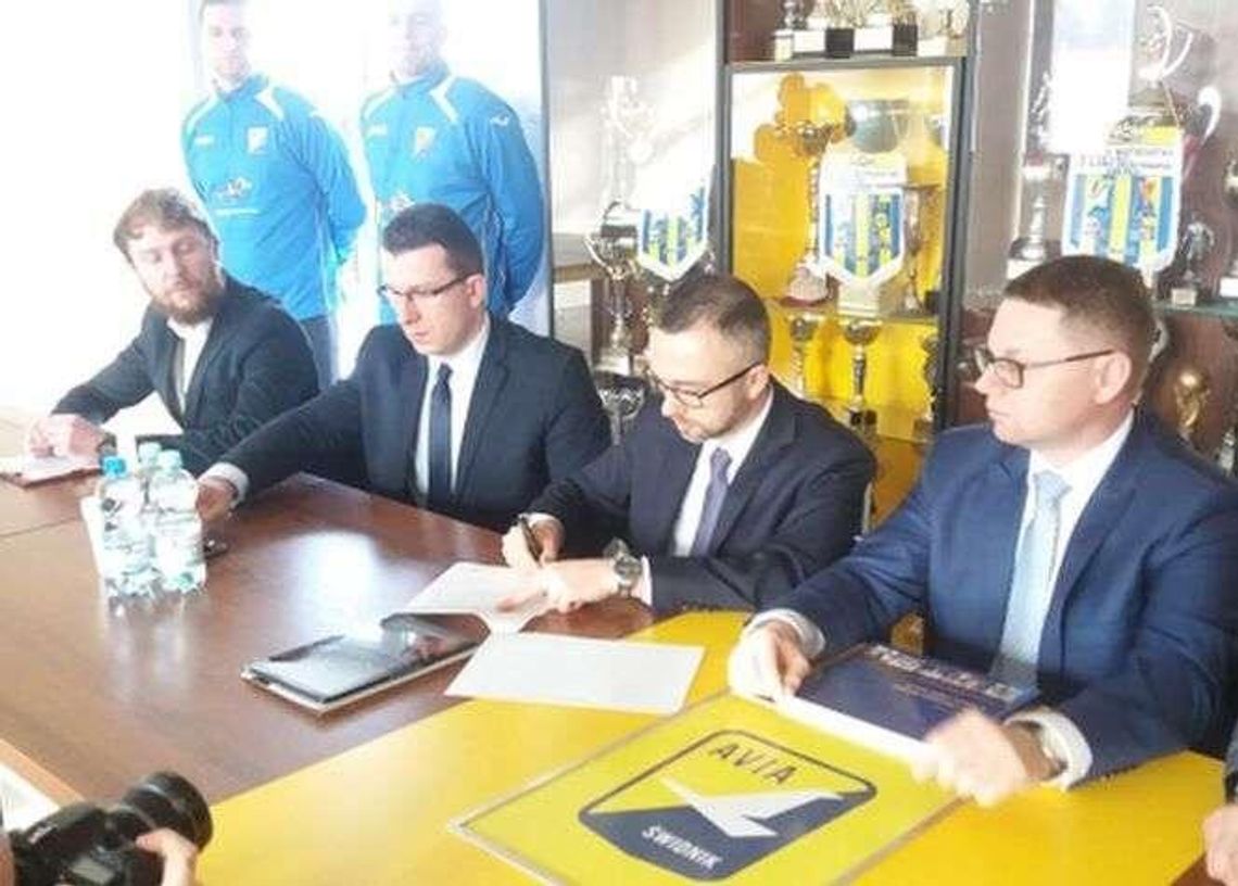 Trzy miliony dla MKS Avii Świdnik Trzy miliony dla MKS Avii Świdnik