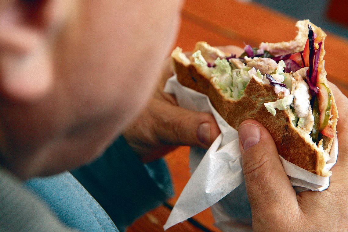 Trzy spojrzenia na otyłość