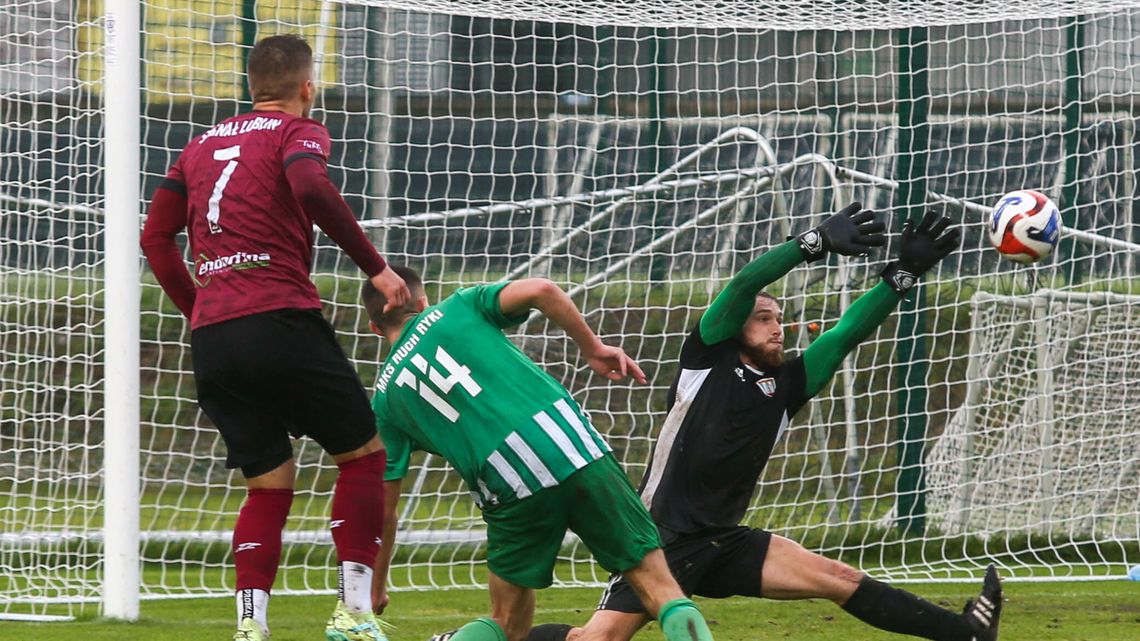 Trzynasty mecz bez porażki Sygnału Lublin w lubelskiej klasie okregowej