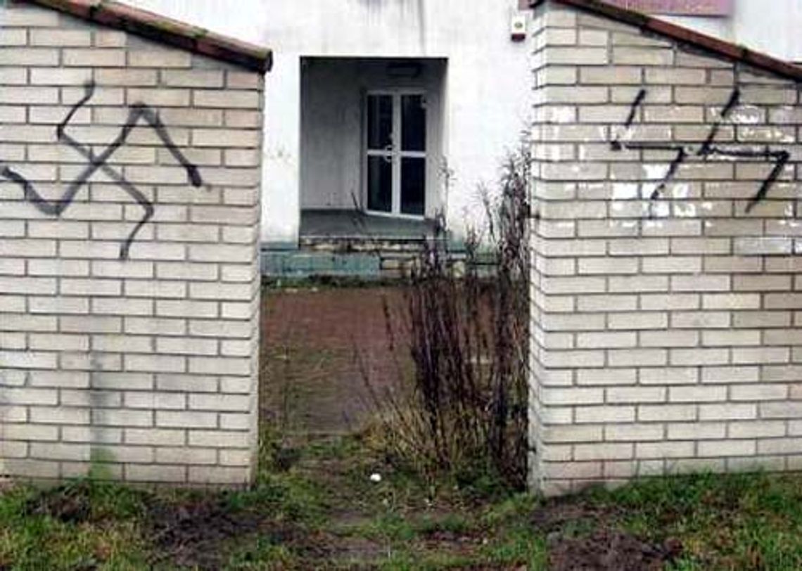 Tu jest Polska, nie Izrael. Naziści zniszczyli cmentarz żydowski