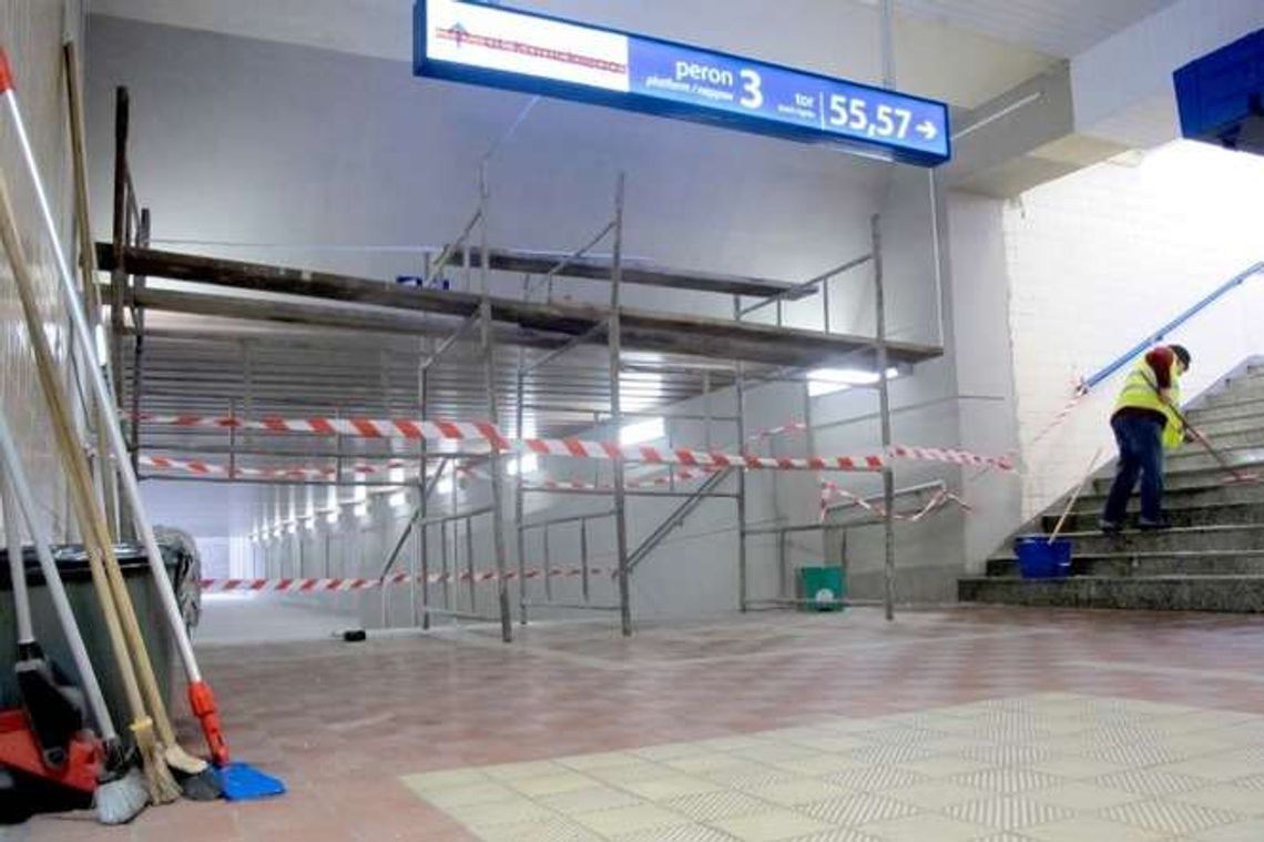 Tunel od ul. Kunickiego do dworca PKP już otwarty Tunel od ul. Kunickiego do dworca PKP już otwarty