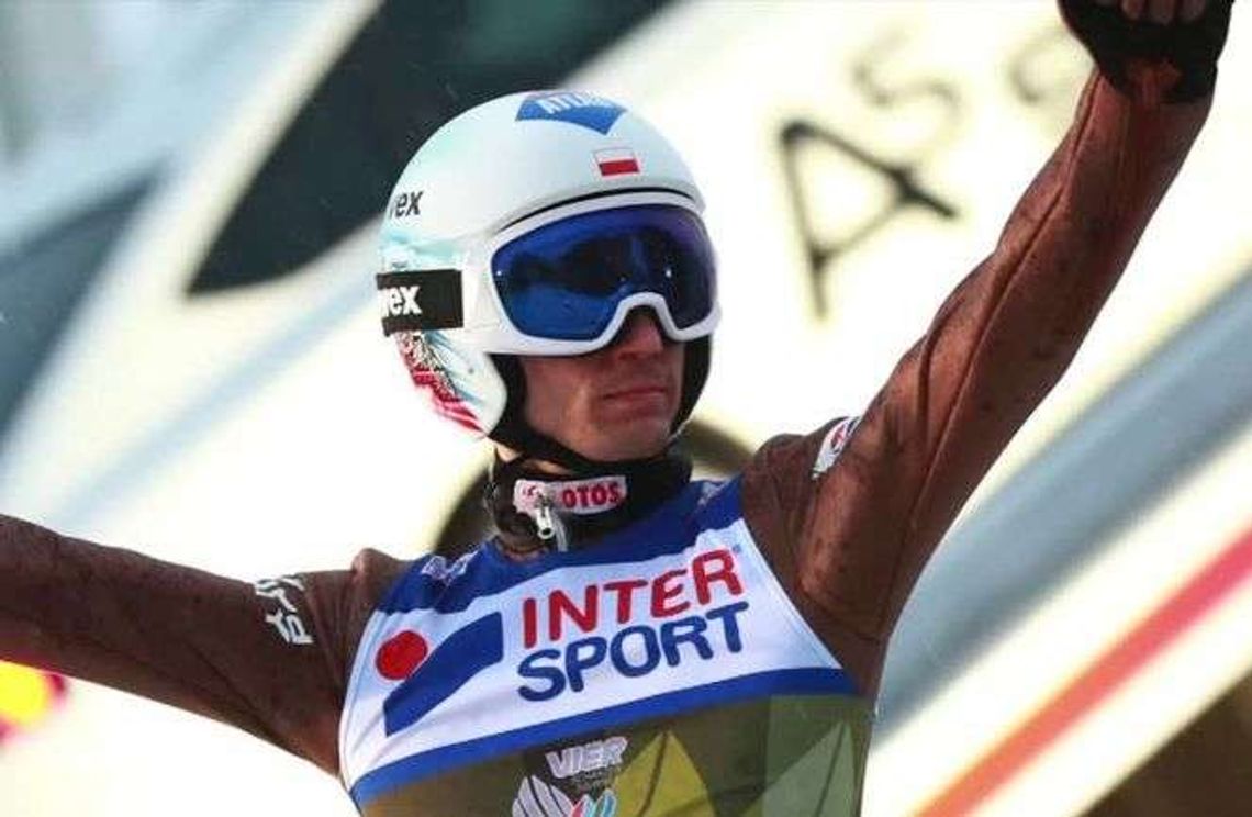 Turniej Czterech Skoczni. Kamil Stoch wyrównuje wyczyn Svena Hannawalda