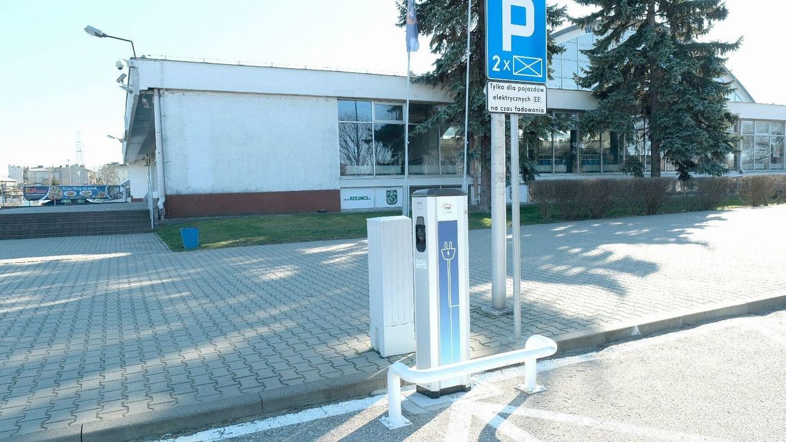 Tutaj mają stanąć w Lublinie ładowarki dla pojazdów elektrycznych. Ratusz czeka na opinie