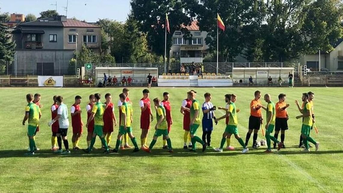 Tuzin goli Orląt Łuków, dwa zmarnowane karne w meczu Orzeł - Młodzieżówka i komplet wyników bialskiej okręgówki Tuzin goli Orląt Łuków, dwa zmarnowane karne w meczu Orzeł - Młodzieżówka i komplet wyników bialskiej okręgówki