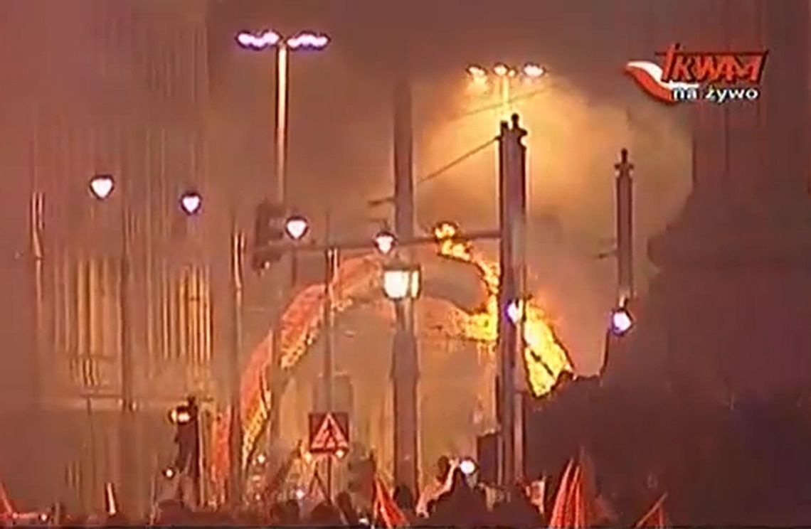TV Trwam o podpaleniu tęczy: występują w obronie normalności (wideo)