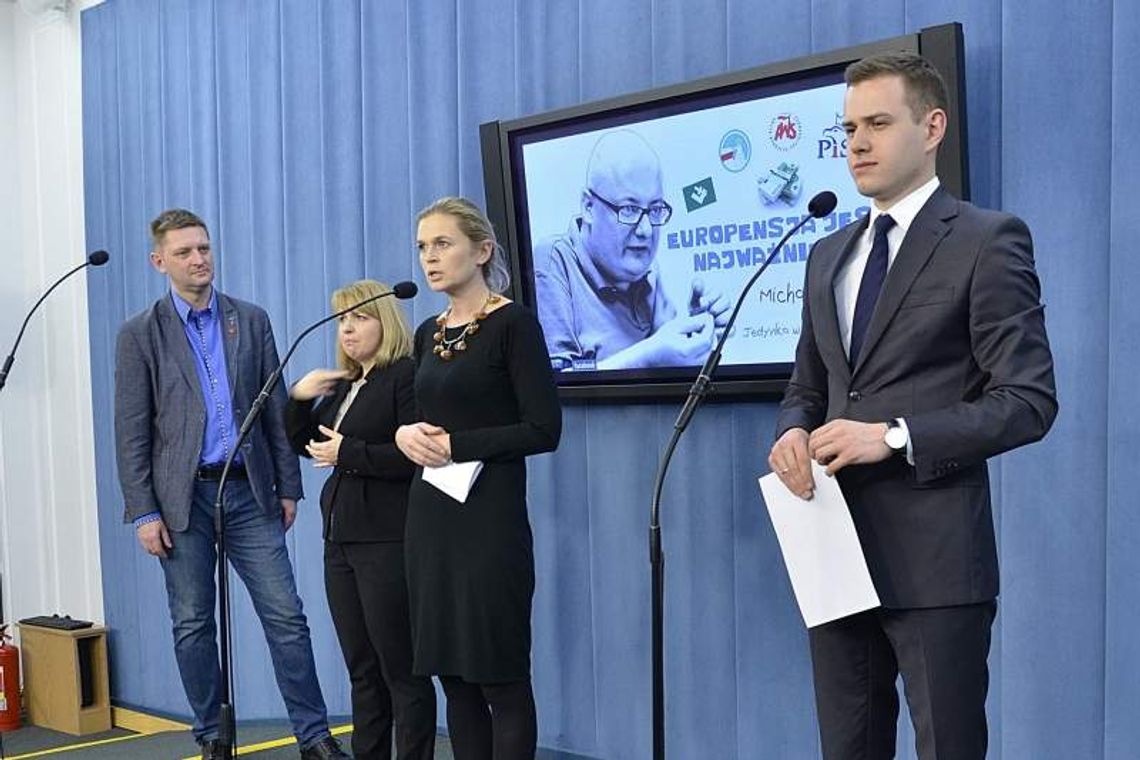 Twój Ruch sprawdza dach na kościele. "Jeśli trzeba powiadomimy prokuraturę"