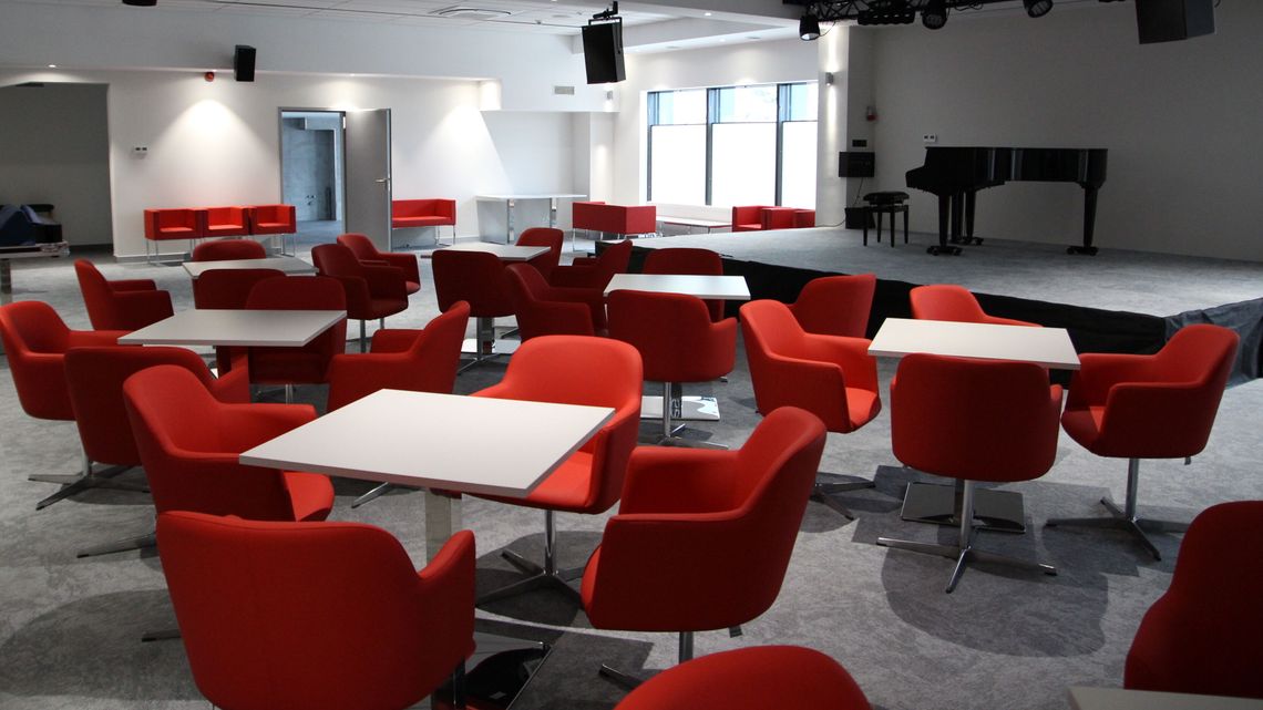 Tylko jeden chętny na puławskiego "Smoka"