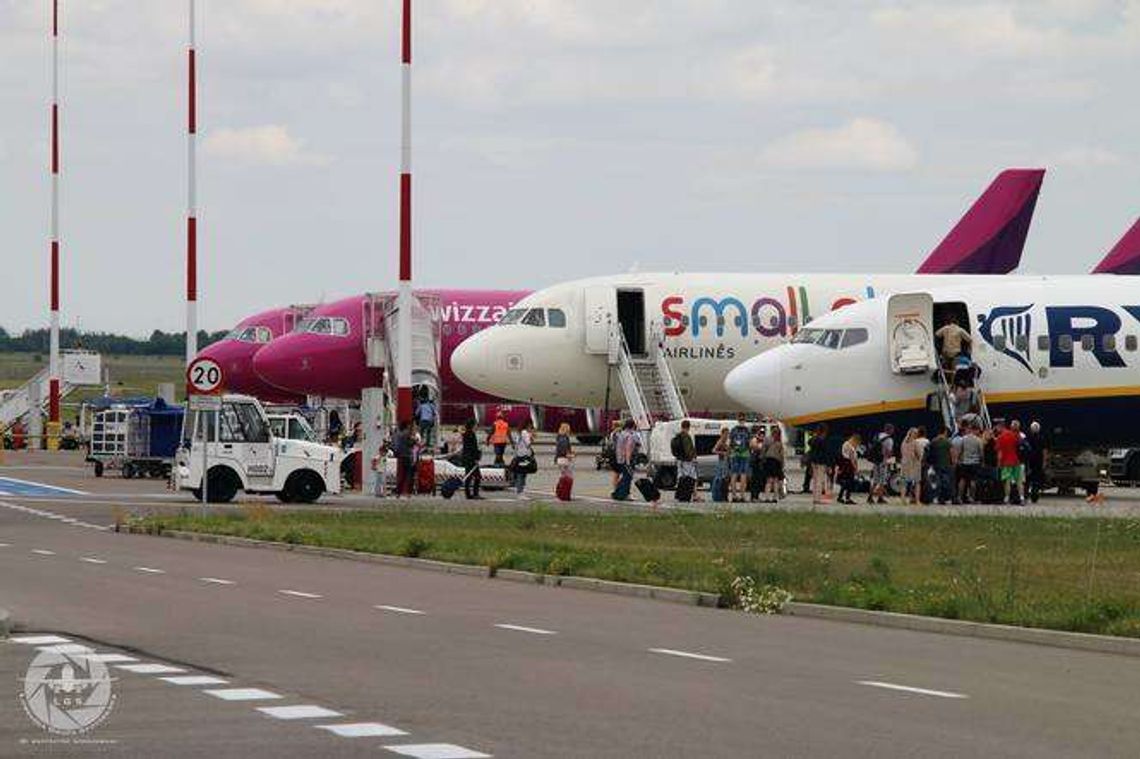 Tylu samolotów naraz nie było dawno na lotnisku w Świdniku (zdjęcia)