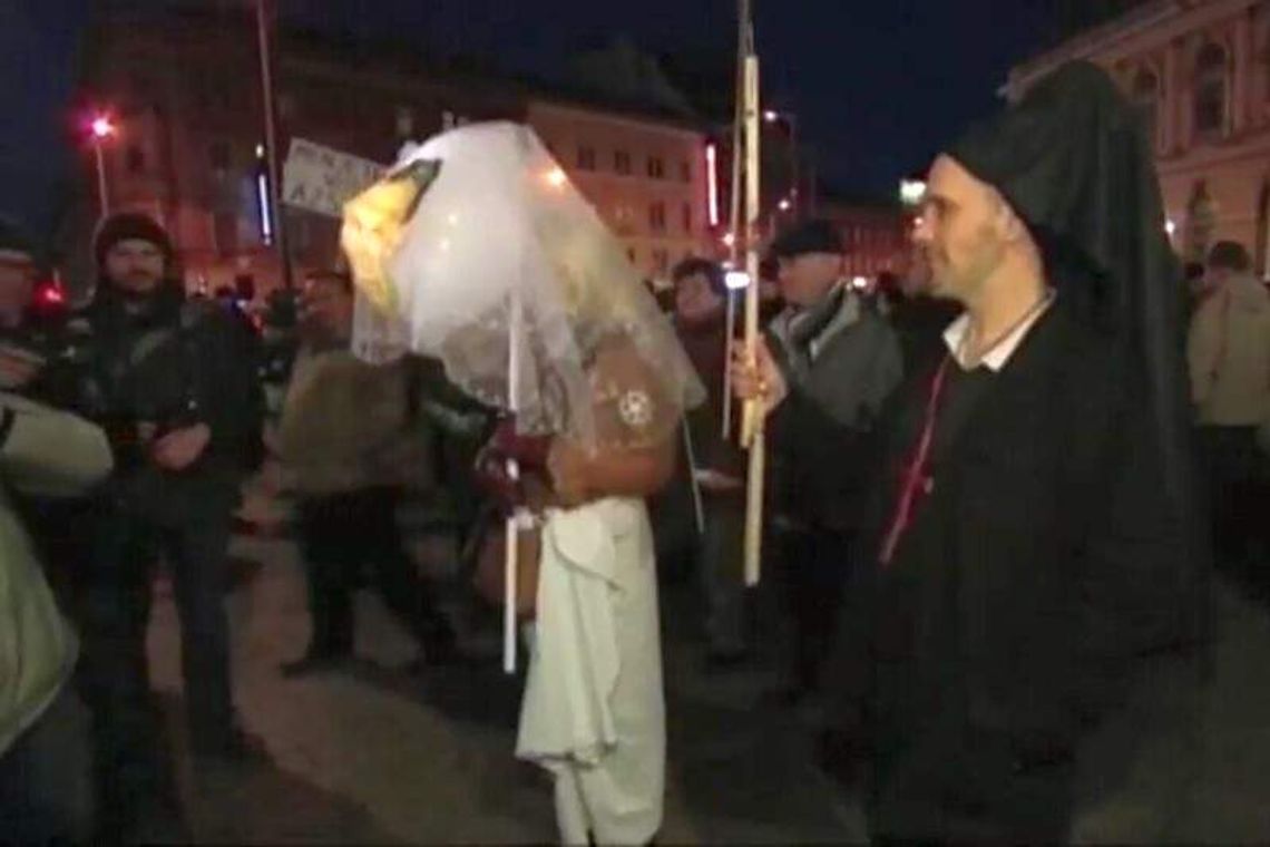 Tysiące Węgrów protestowały przed wizytą Putina w Budapeszcie