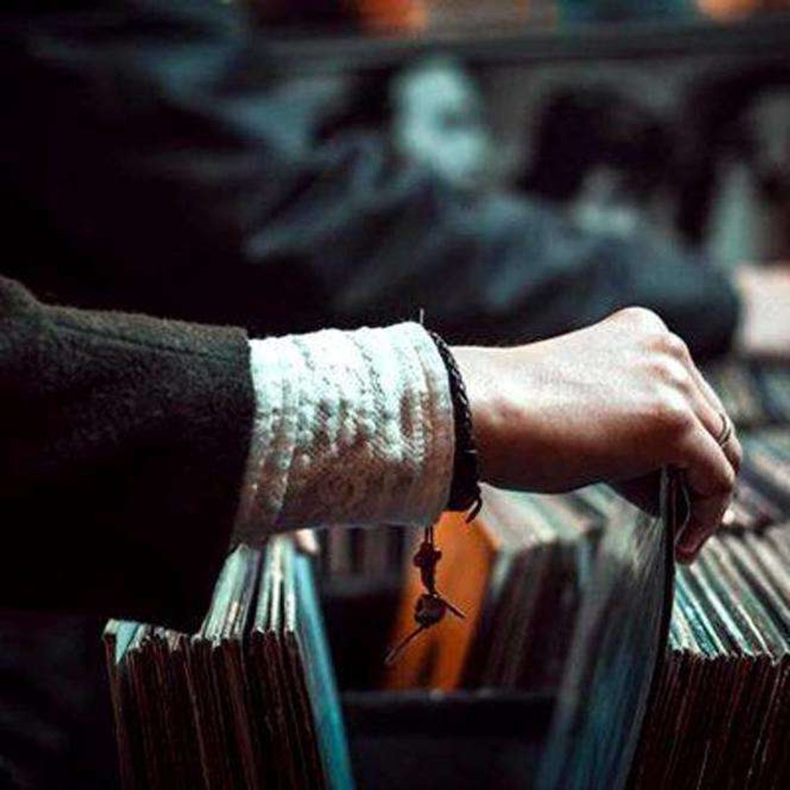 Tysiące Winyli w Domu Złotnikia