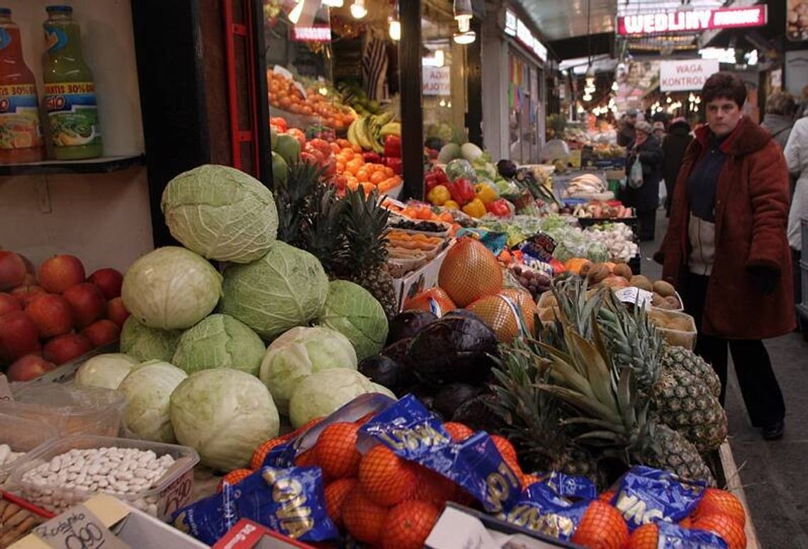 Tysiąclecia: Bazar spokojny do końca roku. A co potem?