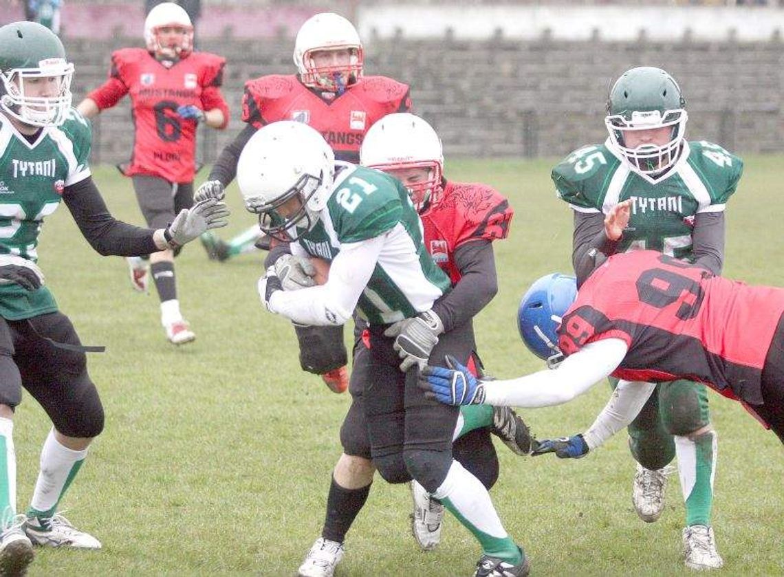 Tytani Lublin przegrali na inaugurację sezonu z Mustangs Płock (ZDJĘCIA)