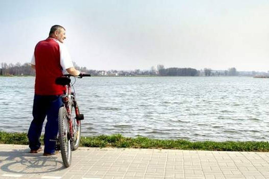 Ubywa wody w kraśnickim zalewie, bo wał będzie naprawiany