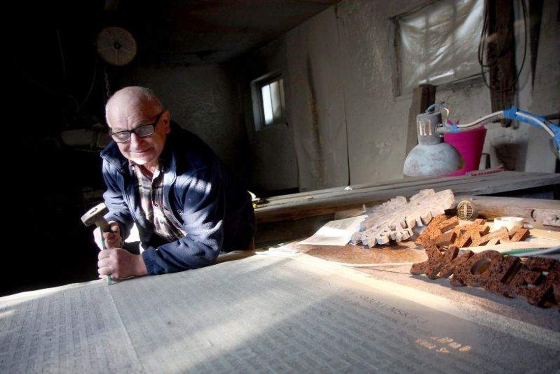 Uchwała w sprawie pomnika Uchwała w sprawie pomnika