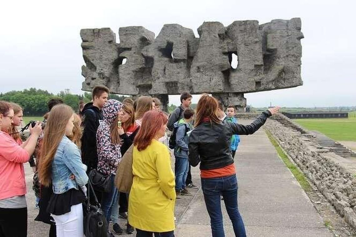 Ucieczki z KL Lublin. Uczniowie poznają historie więźniów Majdanka
