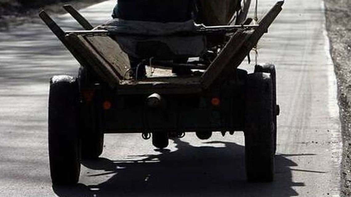 Uciekali furmanką przed policjantami