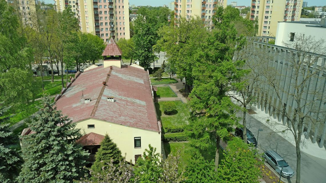 Uczelnia świętuje i planuje inwestycje. Wiedzą, co zbudują w miejscu kaplicy Uczelnia świętuje i planuje inwestycje. Wiedzą, co zbudują w miejscu kaplicy