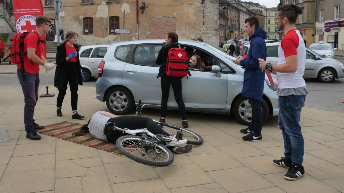 Uczniowie "Biskupiaka" najlepiej udzielają pierwszej pomocy [zdjęcia]