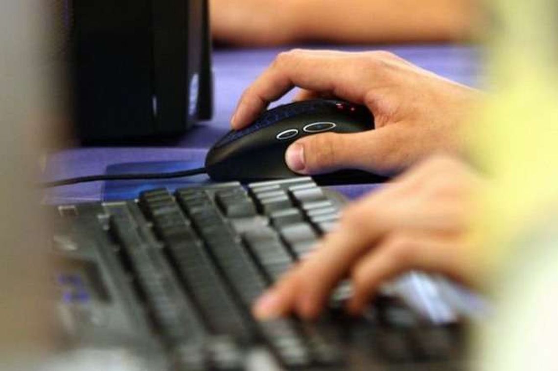 Uczniowie w polskich szkołach mają się uczyć programowania Uczniowie w polskich szkołach mają się uczyć programowania