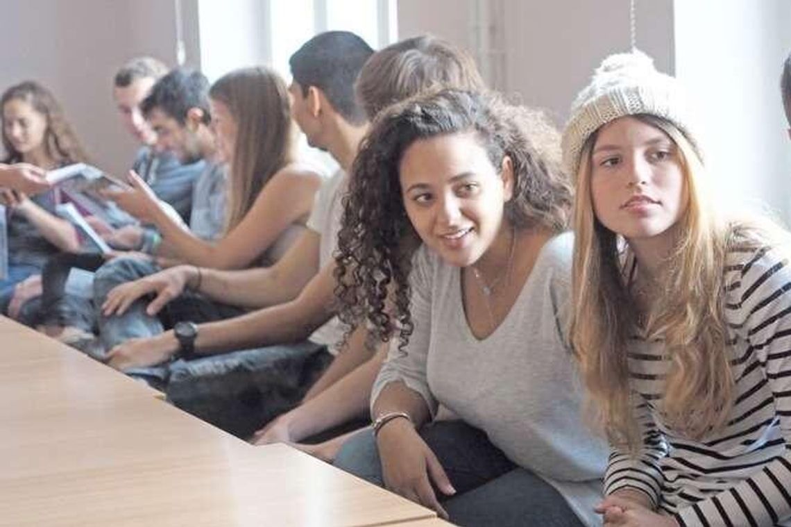 Uczniowie z Izraela na wymianie w Lublinie. "Chcemy im pokazać, że Polska to nie tylko groby, ale nowoczesny kraj"