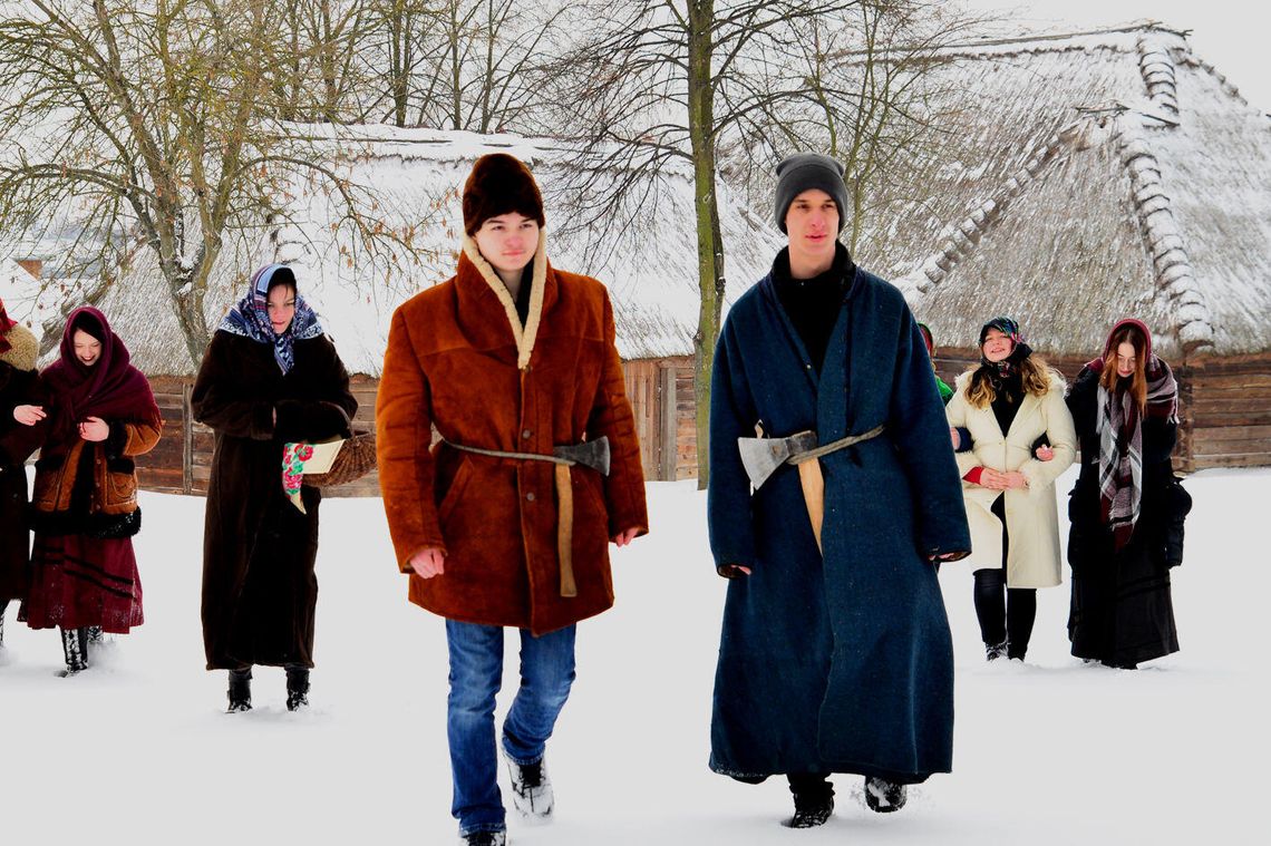 Uczniowie z Lublina przebrali się za chłopów "Dobra zabawa"