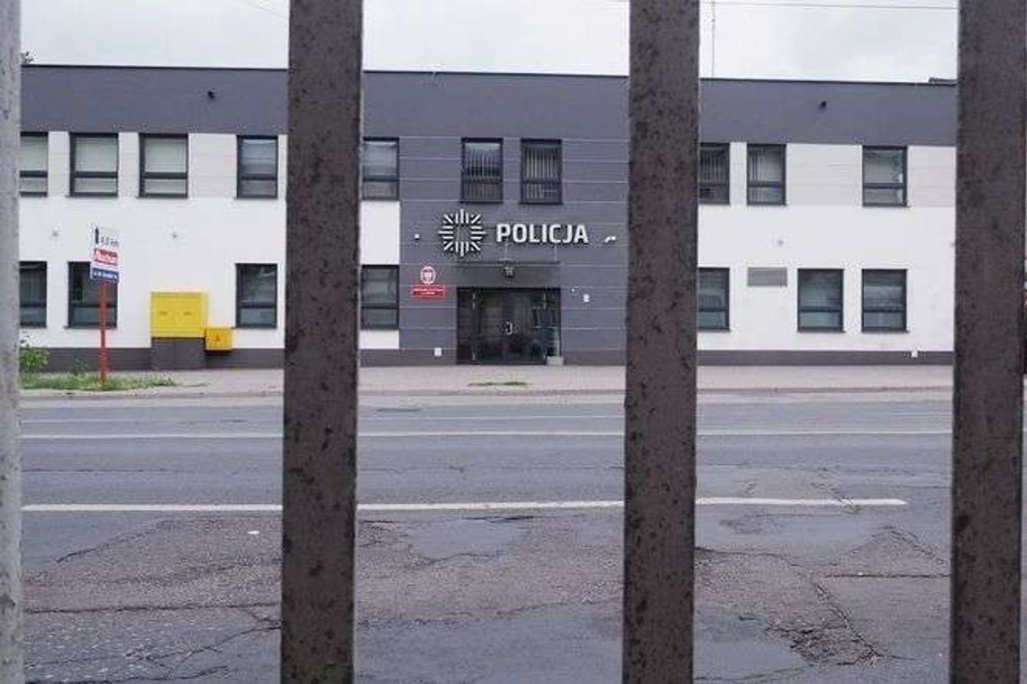 "Uczył polskiego" paralizatorem. Rusza proces trzech byłych lubelskich policjantów "Uczył polskiego" paralizatorem. Rusza proces trzech byłych lubelskich policjantów