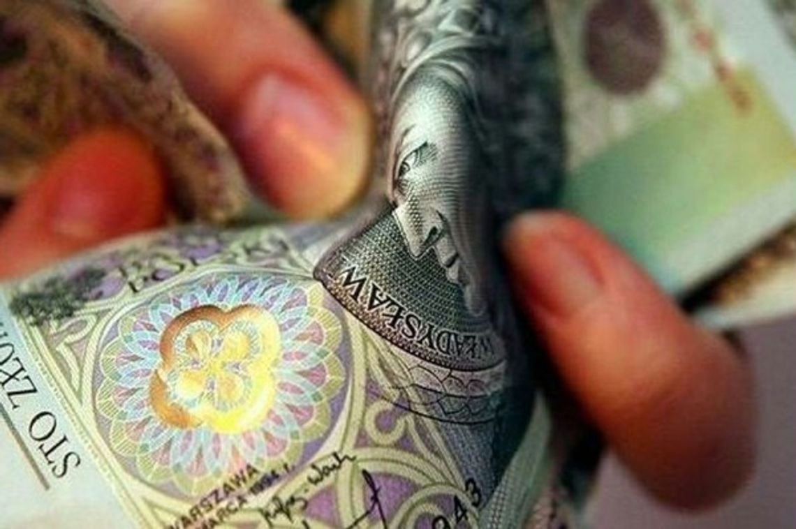 Udało się znaleźć chętnych na stypendia. Po interwencji mediów Udało się znaleźć chętnych na stypendia. Po interwencji mediów