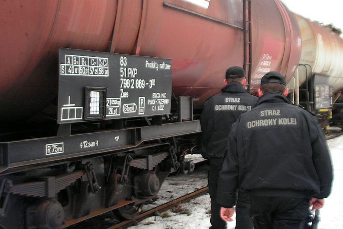 Ukradł 40 litrów paliwa z pociągu Ukradł 40 litrów paliwa z pociągu