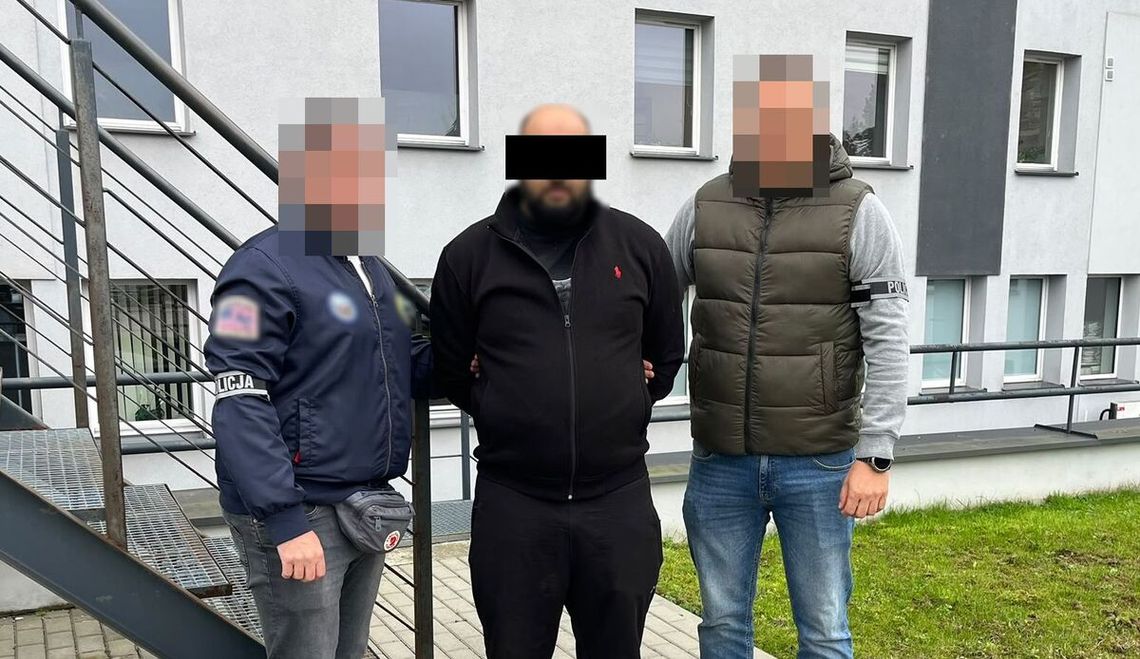 Ukradł biżuterię za prawie 100 tys. zł. Policjanci dopadli go po trzech latach Ukradł biżuterię za prawie 100 tys. zł. Policjanci dopadli go po trzech latach