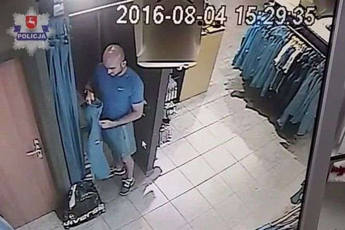 Ukradł kurtkę ze sklepu. Nagrał go monitoring (wideo)