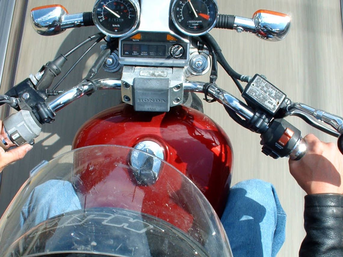 Ukradł motocyklowy kask