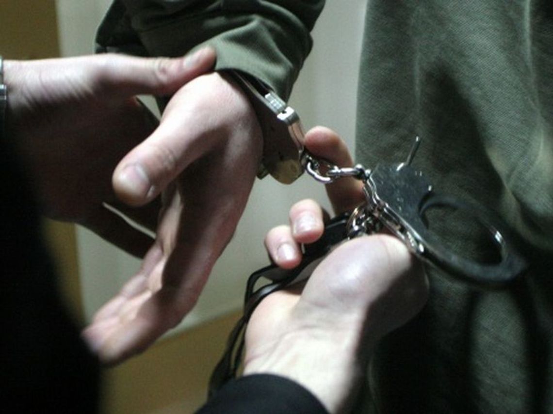 Ukradł poloneza i pojechał do kościoła. Miał 3 promile