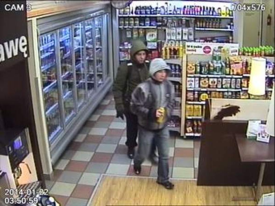 Ukradli gaśnicę za 1800 zł ze stacji paliw. Czy rozpoznajesz sprawców? Ukradli gaśnicę za 1800 zł ze stacji paliw. Czy rozpoznajesz sprawców?