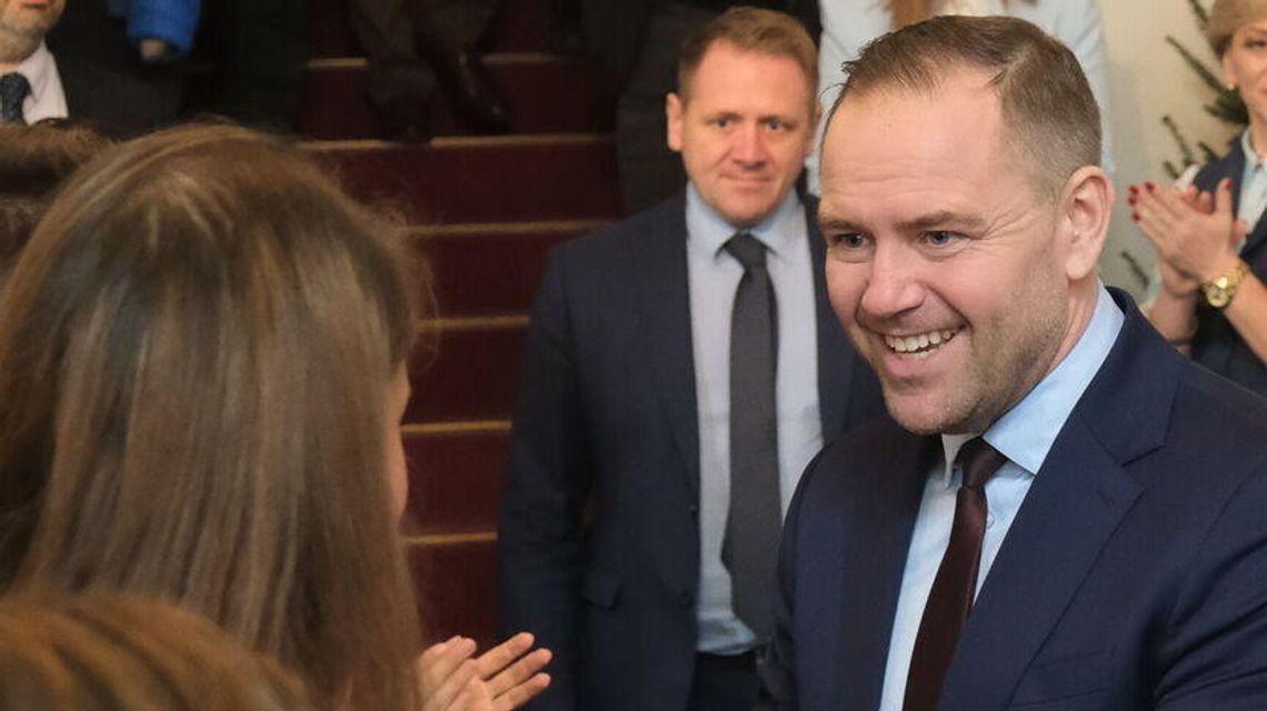 Ukraiński dziennikarz nazwał prezydenta „pachanem”. Głos w sprawie zabrał m.in. Pałac Prezydencki oraz KUL Ukraiński dziennikarz nazwał prezydenta „pachanem”. Głos w sprawie zabrał m.in. Pałac Prezydencki oraz KUL