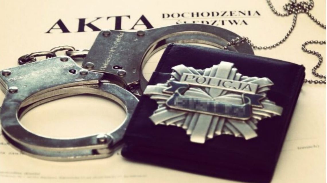 Ukrywali się 10 lat. W końcu wpadli w ręce policjantów Ukrywali się 10 lat. W końcu wpadli w ręce policjantów