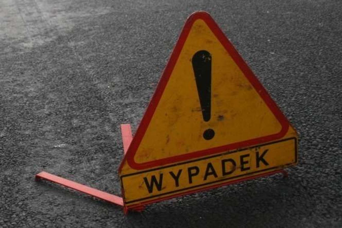 Ul. Jana Pawła II: Samochód potrącił pieszą Ul. Jana Pawła II: Samochód potrącił pieszą