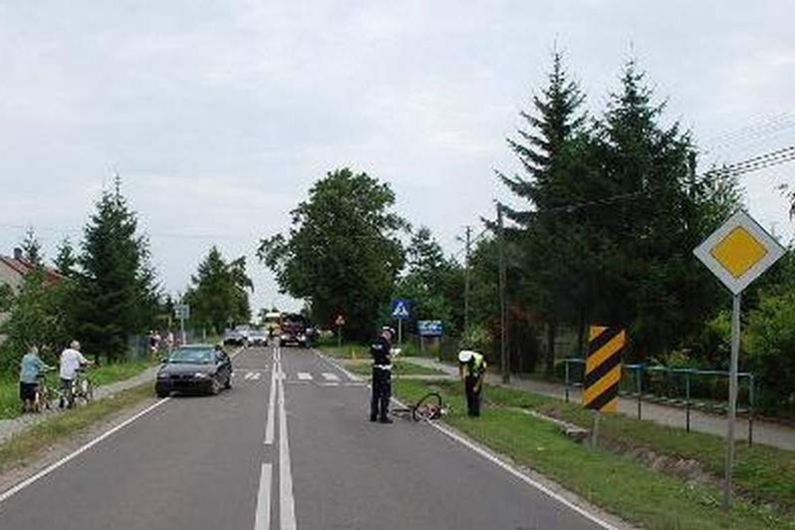 Ulan Majorat. Rowerzysta zderzył się z samochodem Ulan Majorat. Rowerzysta zderzył się z samochodem