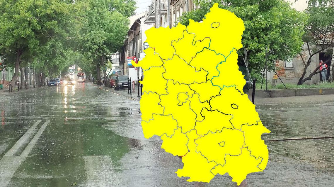 Ulewny deszcz, burze, grad. Kiedy zmieni się pogoda? [nowe ostrzeżenie]